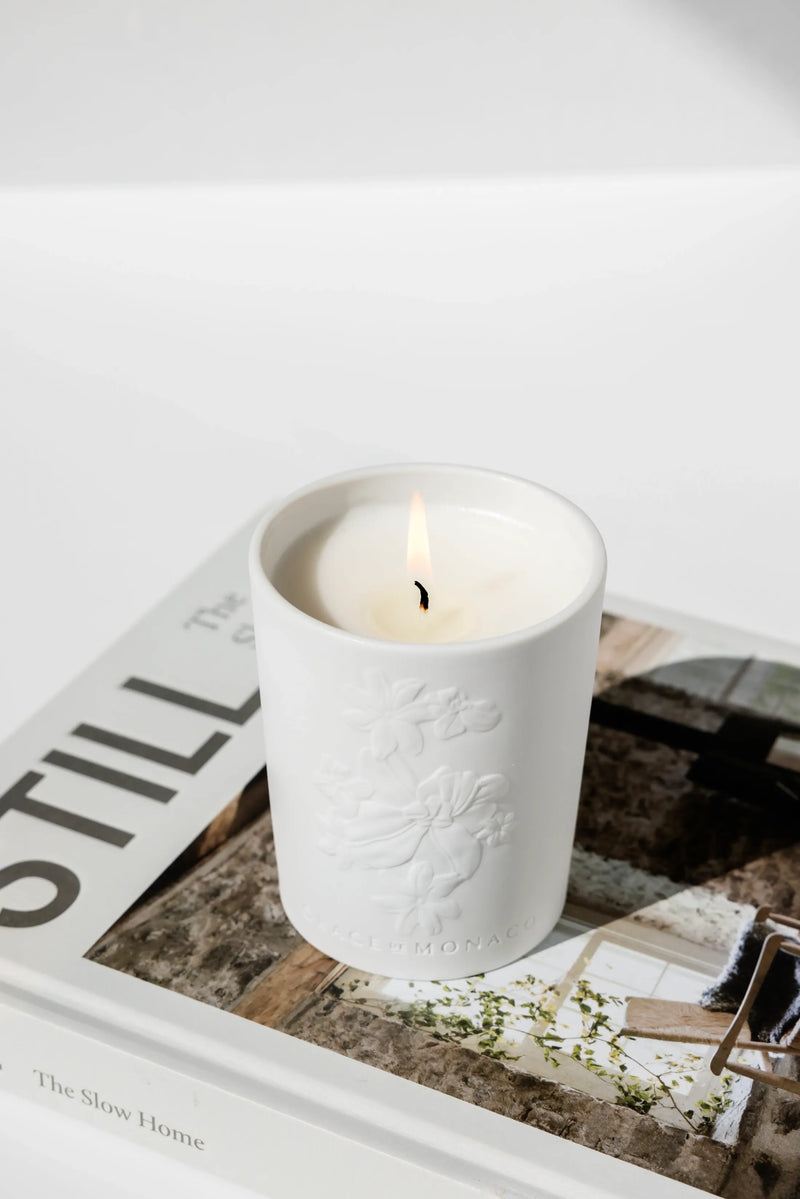 Promenade Sur Le Rocher Small Scented Candle